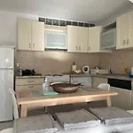 Sea And Sun House At *