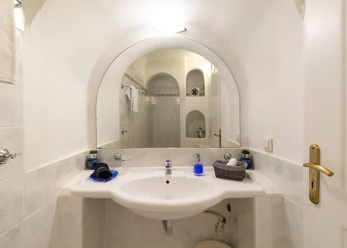 Διαμέρισμα Sea And Sun House At *